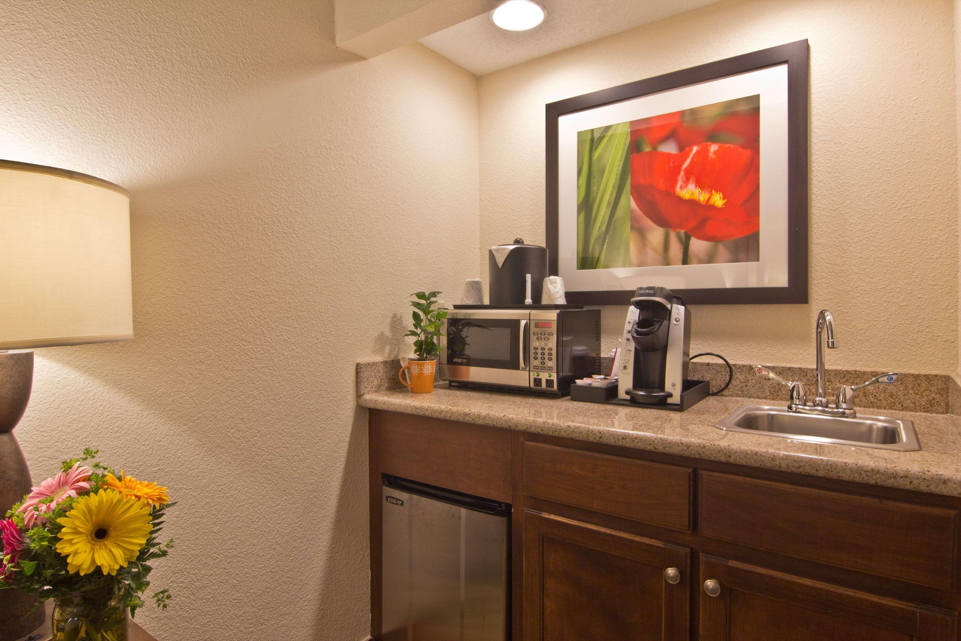 Hilton Garden Inn Columbus/גרוב סיטי מראה חיצוני תמונה