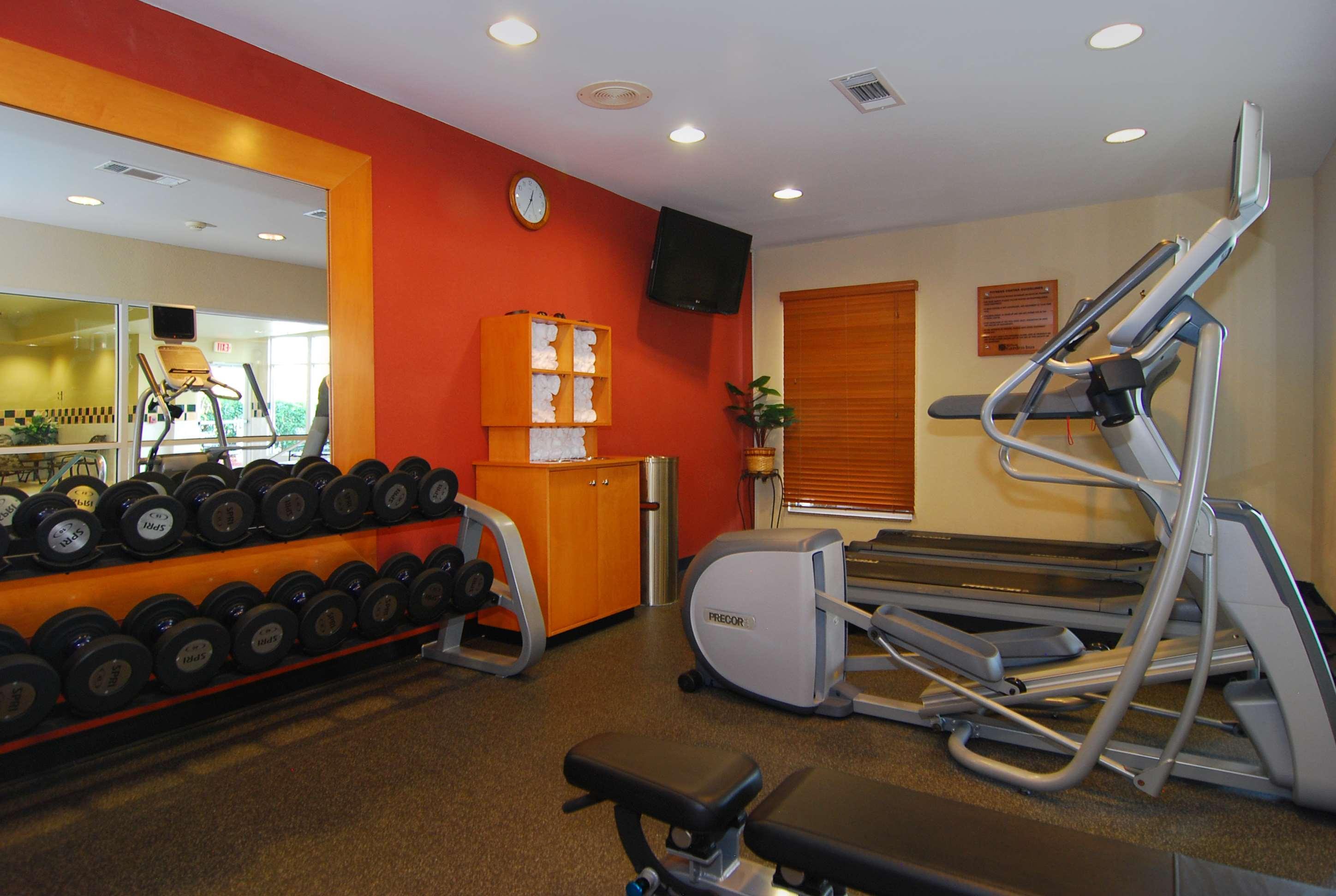 Hilton Garden Inn Columbus/גרוב סיטי מראה חיצוני תמונה