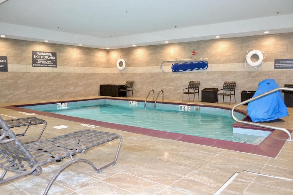 Hilton Garden Inn Columbus/גרוב סיטי מראה חיצוני תמונה
