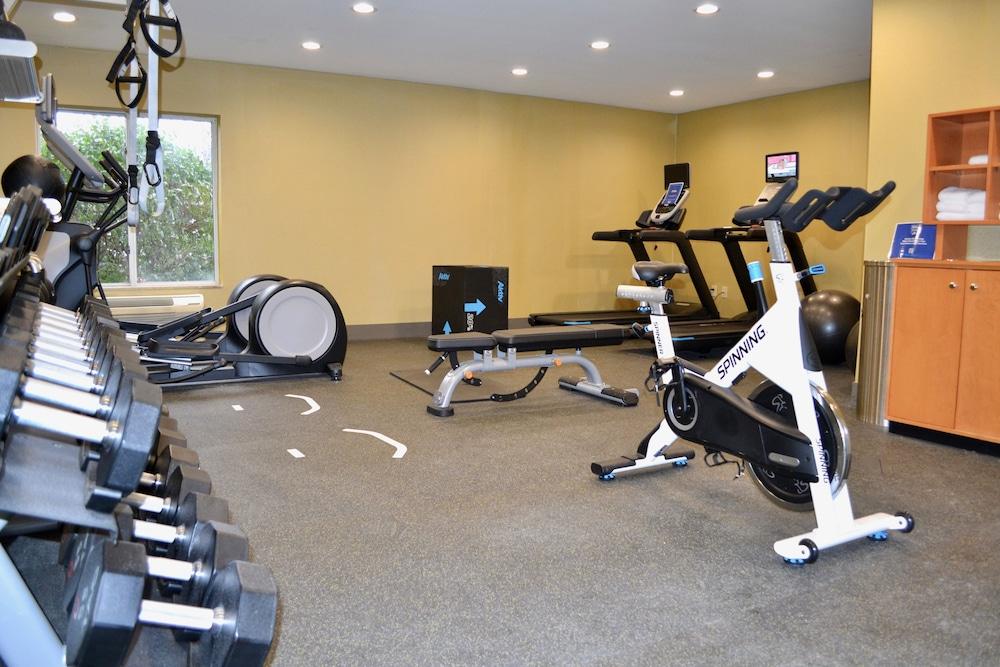 Hilton Garden Inn Columbus/גרוב סיטי מראה חיצוני תמונה