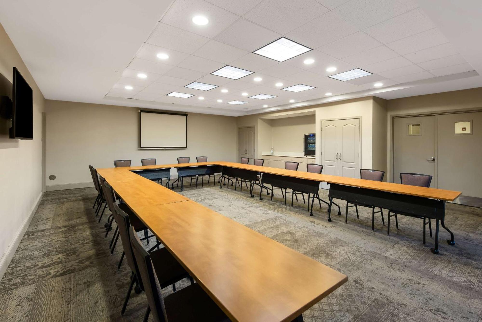 Hilton Garden Inn Columbus/גרוב סיטי מראה חיצוני תמונה
