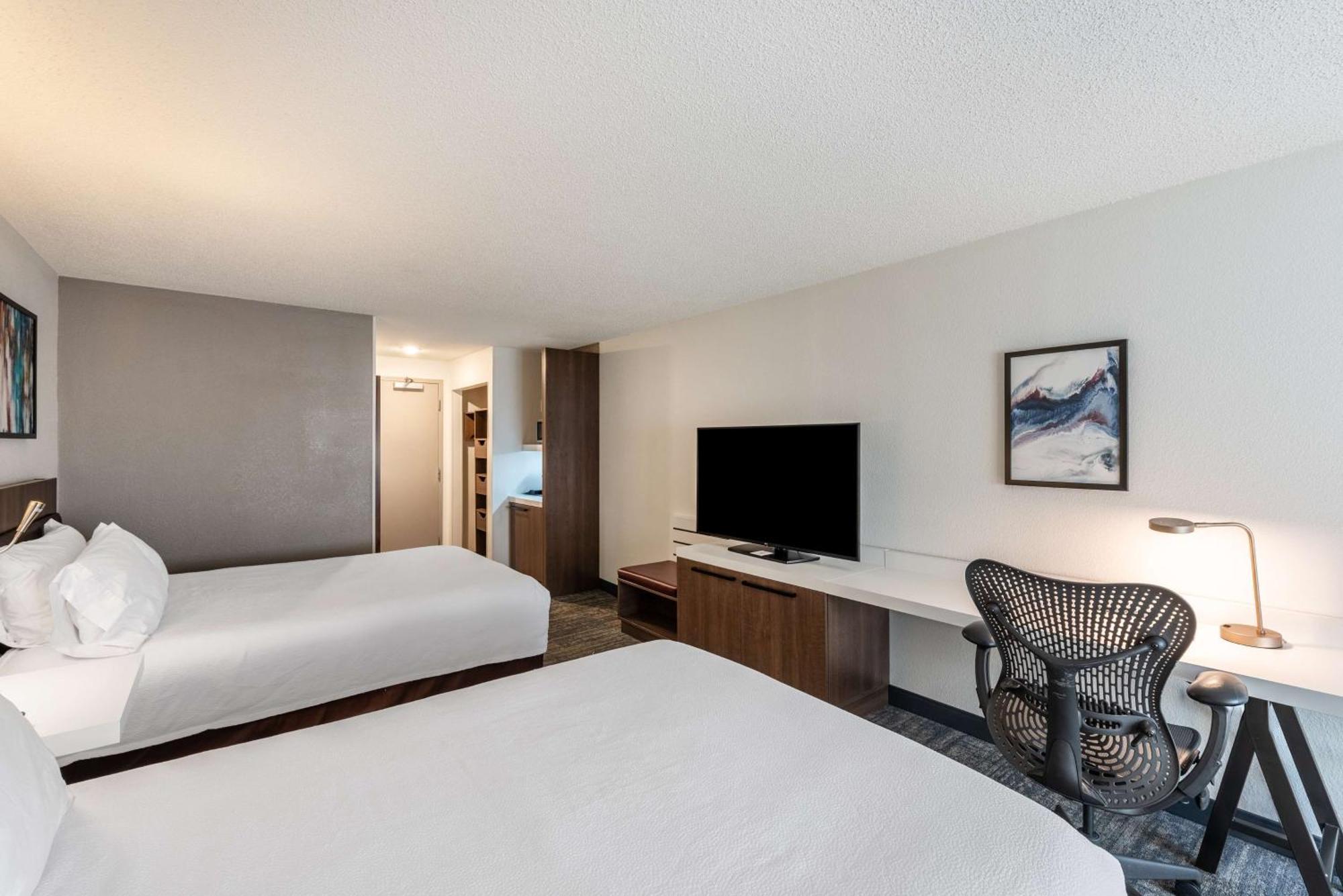Hilton Garden Inn Columbus/גרוב סיטי מראה חיצוני תמונה