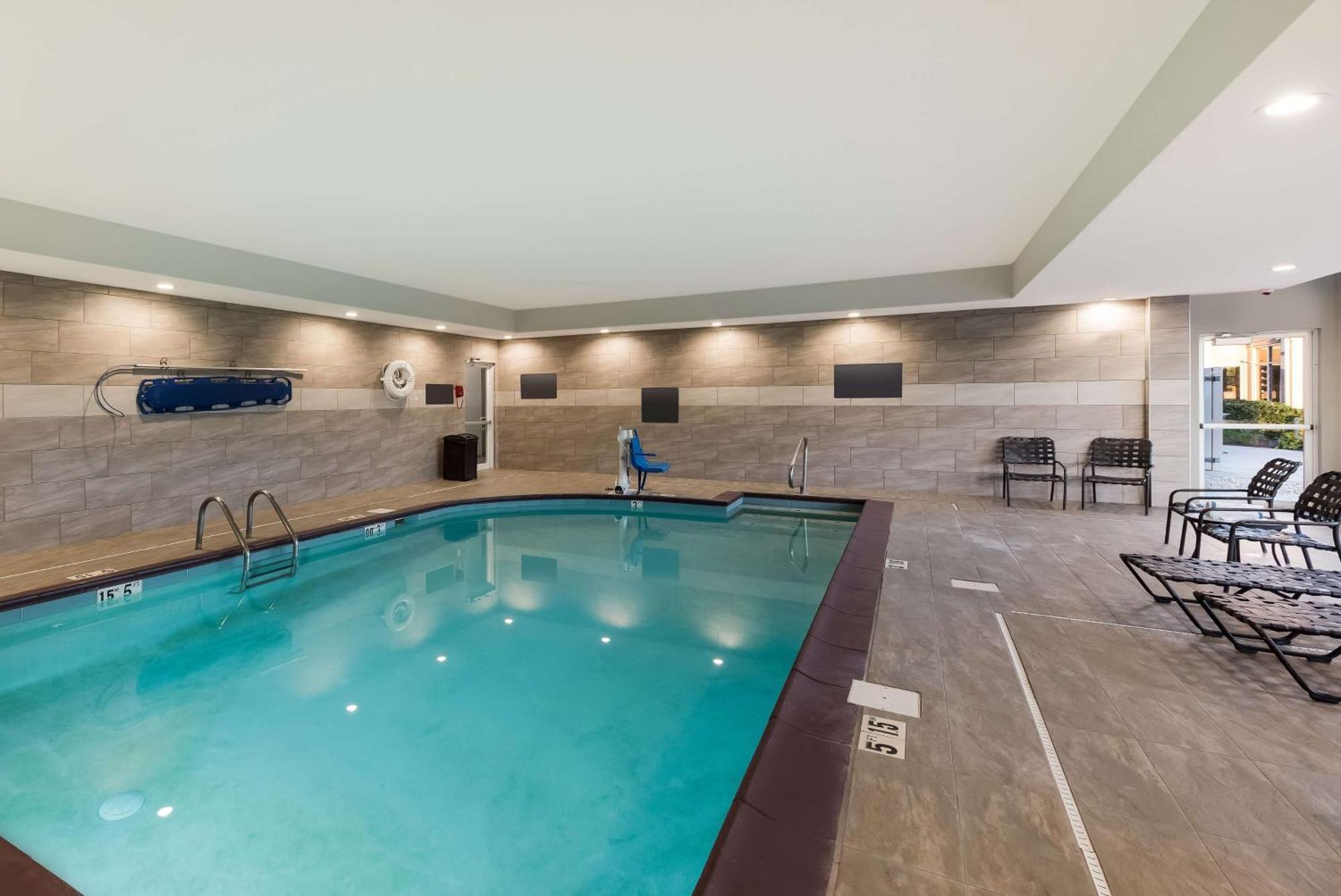 Hilton Garden Inn Columbus/גרוב סיטי מראה חיצוני תמונה